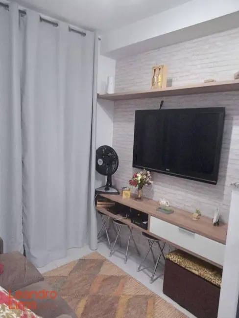 Foto 2 de Apartamento com 1 quarto à venda, 28m2 em Vila Penteado, São Paulo - SP