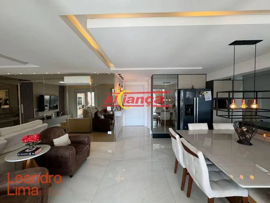 Apartamento com 3 quartos para alugar, 145m2 em Vila Lanzara, Guarulhos - SP - imagem 1 Foto 1 de Apartamento com 3 quartos para alugar, 145m2 em Vila Lanzara, Guarulhos - SP
