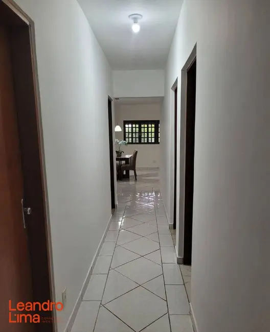 Foto 8 de Chácara com 3 quartos à venda, 1000m2 em Chácaras Fernão Dias, Atibaia - SP