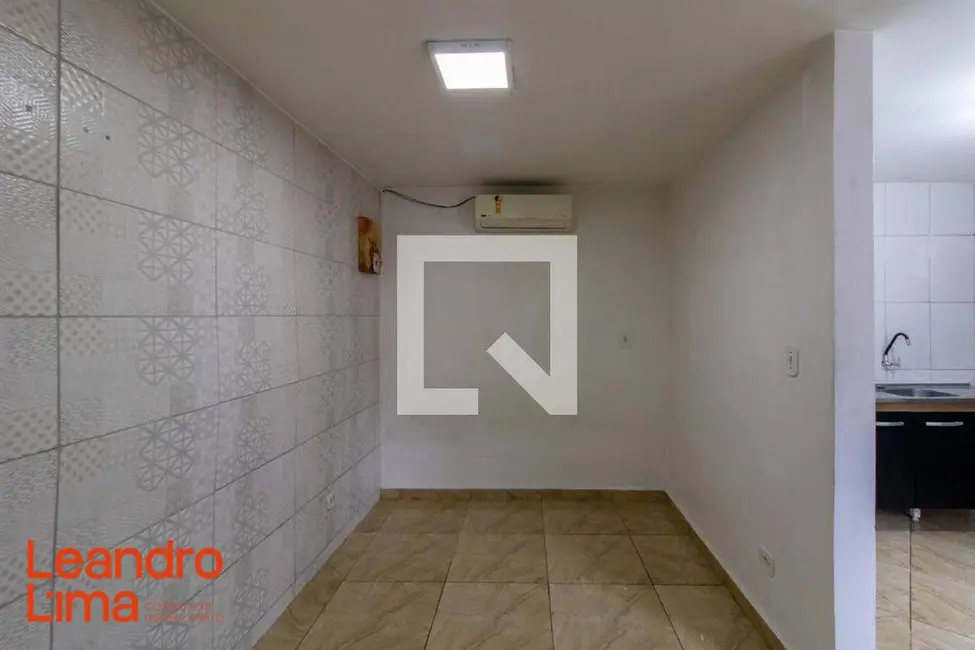 Foto 5 de Casa com 1 quarto para alugar, 35m2 em Vila São Pedro, Guarulhos - SP