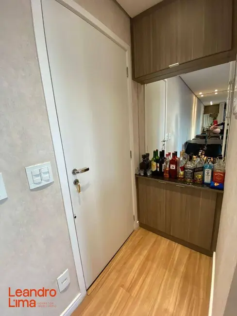 Apartamento com 2 quartos à venda, 68m2 em Jardim Flor da Montanha, Guarulhos - SP - imagem 9 Foto 9 de Apartamento com 2 quartos à venda, 68m2 em Jardim Flor da Montanha, Guarulhos - SP