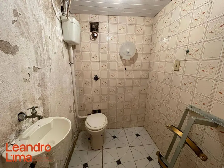 Sala Comercial para alugar, 50m2 em Jardim Munhoz, Guarulhos - SP - imagem 4 Foto 4 de Sala Comercial para alugar, 50m2 em Jardim Munhoz, Guarulhos - SP