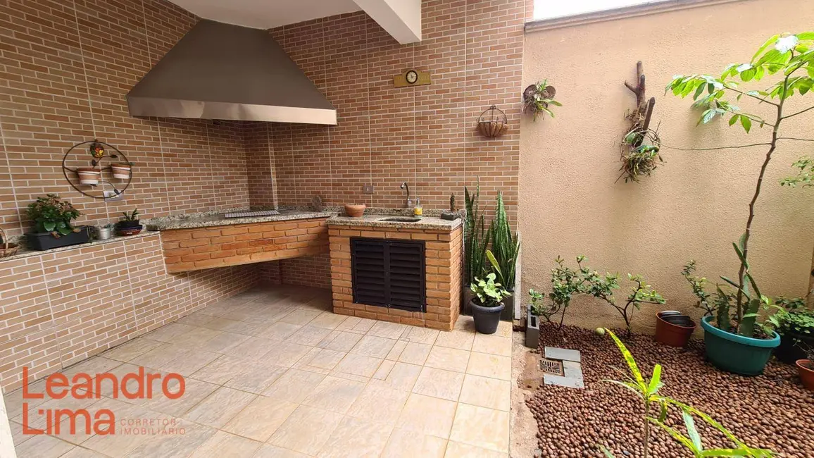 Foto 8 de Casa com 4 quartos à venda, 131m2 em Vila Moreira, Guarulhos - SP