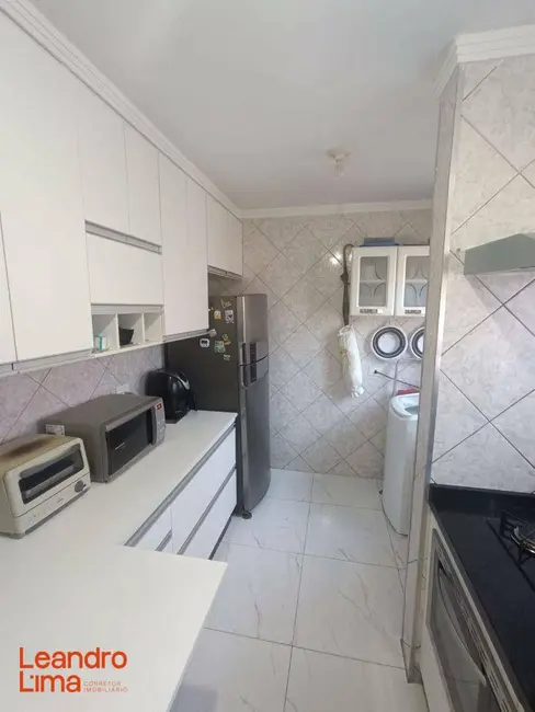 Casa de Condomínio com 2 quartos à venda, 100m2 em Parque Flamengo, Guarulhos - SP - imagem 5 Foto 5 de Casa de Condomínio com 2 quartos à venda, 100m2 em Parque Flamengo, Guarulhos - SP