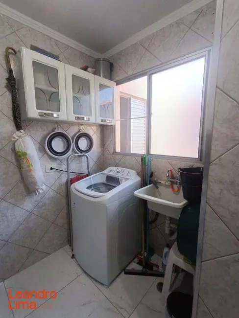 Casa de Condomínio com 2 quartos à venda, 100m2 em Parque Flamengo, Guarulhos - SP - imagem 9 Foto 9 de Casa de Condomínio com 2 quartos à venda, 100m2 em Parque Flamengo, Guarulhos - SP