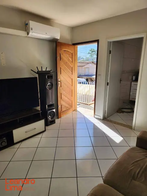 Casa com 2 quartos à venda em Vila São João Batista, Guarulhos - SP - imagem 2 Foto 2 de Casa com 2 quartos à venda em Vila São João Batista, Guarulhos - SP