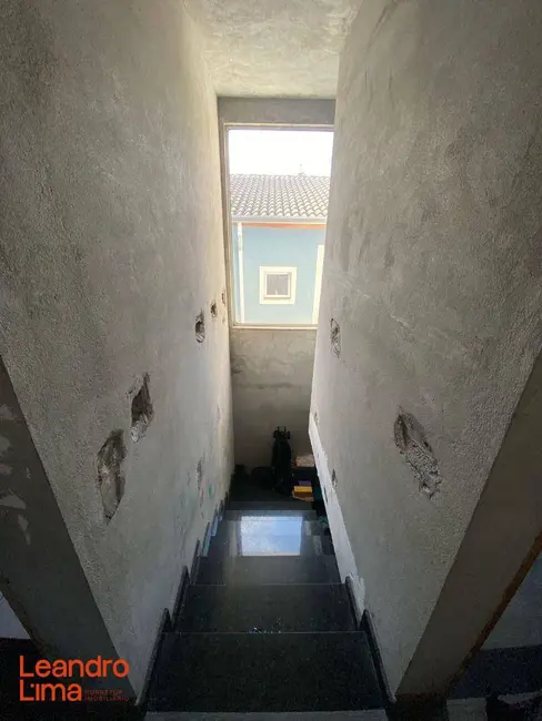 Foto 3 de Casa com 4 quartos à venda, 125m2 em Parque Flamengo, Guarulhos - SP