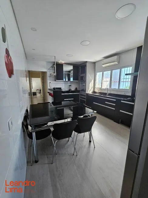 Foto 4 de Casa com 4 quartos à venda, 174m2 em Ponte Grande, Guarulhos - SP