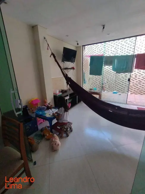 Casa com 2 quartos à venda, 125m2 em Jardim Santa Maria, Guarulhos - SP - imagem 4 Foto 4 de Casa com 2 quartos à venda, 125m2 em Jardim Santa Maria, Guarulhos - SP