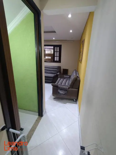 Casa com 2 quartos à venda, 125m2 em Jardim Santa Maria, Guarulhos - SP - imagem 7 Foto 7 de Casa com 2 quartos à venda, 125m2 em Jardim Santa Maria, Guarulhos - SP