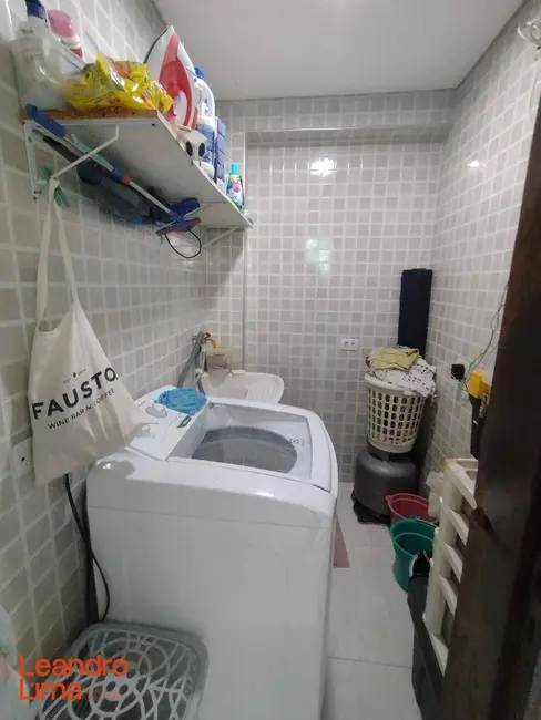 Casa com 2 quartos à venda, 125m2 em Jardim Santa Maria, Guarulhos - SP - imagem 6 Foto 6 de Casa com 2 quartos à venda, 125m2 em Jardim Santa Maria, Guarulhos - SP