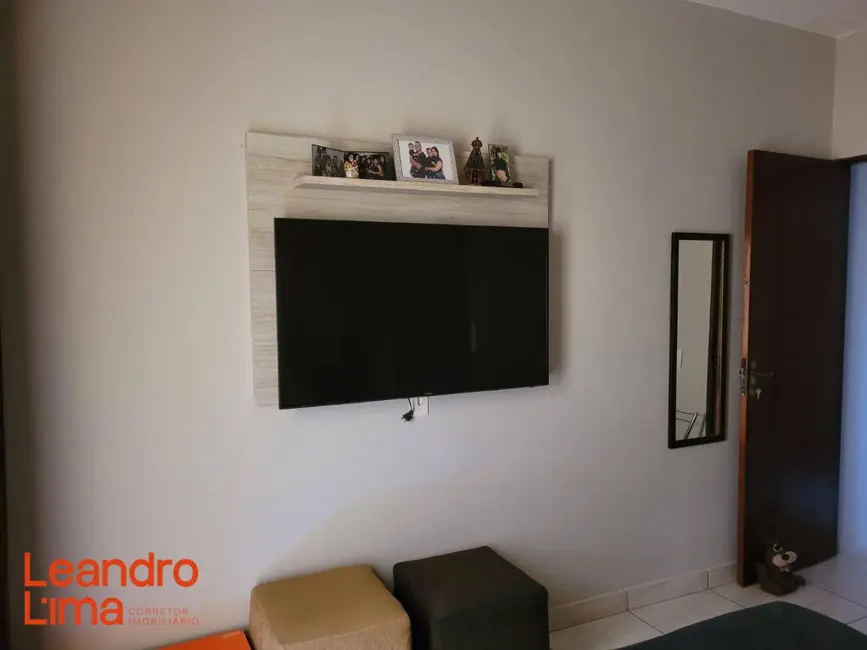 Casa com 2 quartos à venda, 125m2 em Jardim Maria Clara, Guarulhos - SP - imagem 9 Foto 9 de Casa com 2 quartos à venda, 125m2 em Jardim Maria Clara, Guarulhos - SP