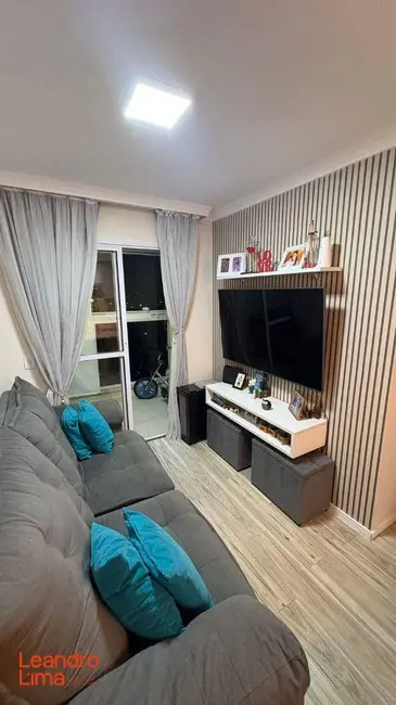 Foto 7 de Apartamento com 2 quartos para alugar, 50m2 em Jardim Munhoz, Guarulhos - SP