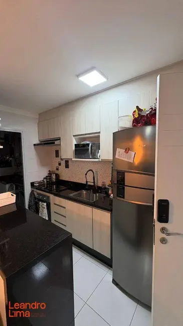 Foto 3 de Apartamento com 2 quartos para alugar, 50m2 em Jardim Munhoz, Guarulhos - SP