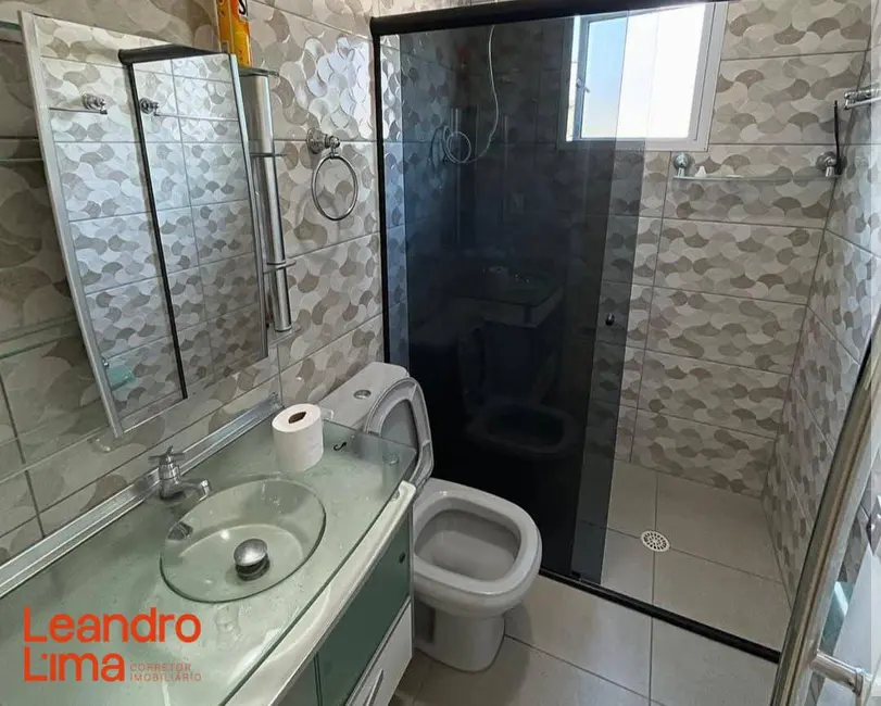 Foto 5 de Casa com 2 quartos à venda, 125m2 em Jardim Adriana, Guarulhos - SP
