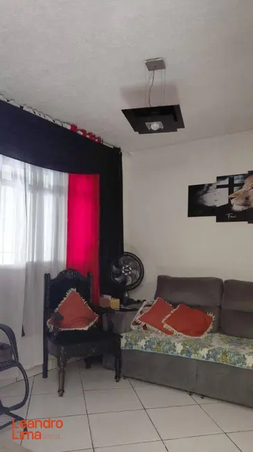 Casa com 2 quartos à venda, 138m2 em Jardim Divinolândia, Guarulhos - SP - imagem 7 Foto 7 de Casa com 2 quartos à venda, 138m2 em Jardim Divinolândia, Guarulhos - SP