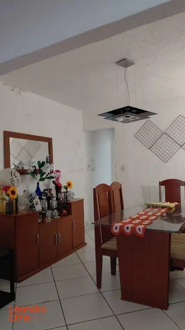 Casa com 2 quartos à venda, 138m2 em Jardim Divinolândia, Guarulhos - SP - imagem 9 Foto 9 de Casa com 2 quartos à venda, 138m2 em Jardim Divinolândia, Guarulhos - SP