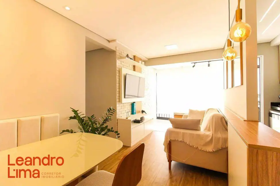 Apartamento com 2 quartos à venda, 50m2 em Vila Carmosina, São Paulo - SP - imagem 1 Foto 1 de Apartamento com 2 quartos à venda, 50m2 em Vila Carmosina, São Paulo - SP