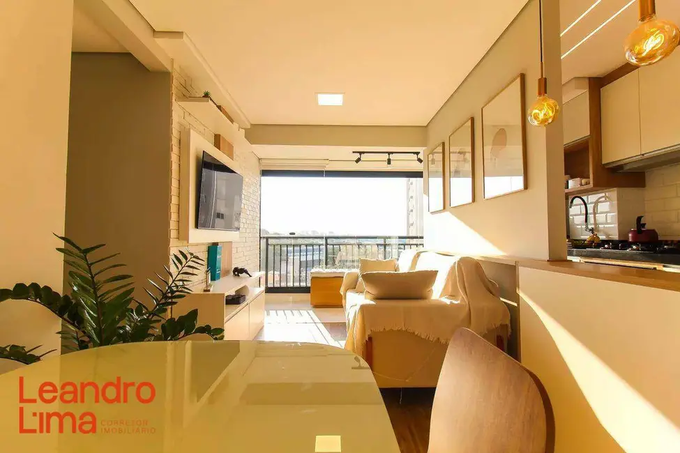 Apartamento com 2 quartos à venda, 50m2 em Vila Carmosina, São Paulo - SP - imagem 2 Foto 2 de Apartamento com 2 quartos à venda, 50m2 em Vila Carmosina, São Paulo - SP