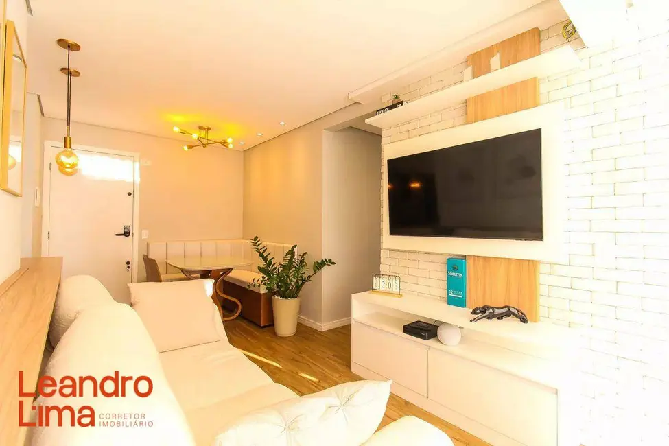 Apartamento com 2 quartos à venda, 50m2 em Vila Carmosina, São Paulo - SP - imagem 4 Foto 4 de Apartamento com 2 quartos à venda, 50m2 em Vila Carmosina, São Paulo - SP
