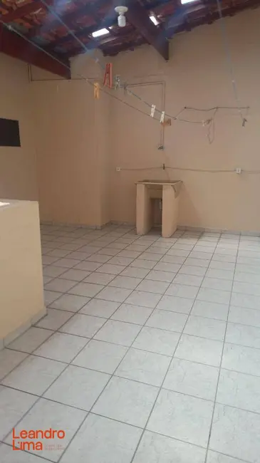 Casa com 3 quartos à venda, 130m2 em Residencial Cerconi, Guarulhos - SP - imagem 9 Foto 9 de Casa com 3 quartos à venda, 130m2 em Residencial Cerconi, Guarulhos - SP