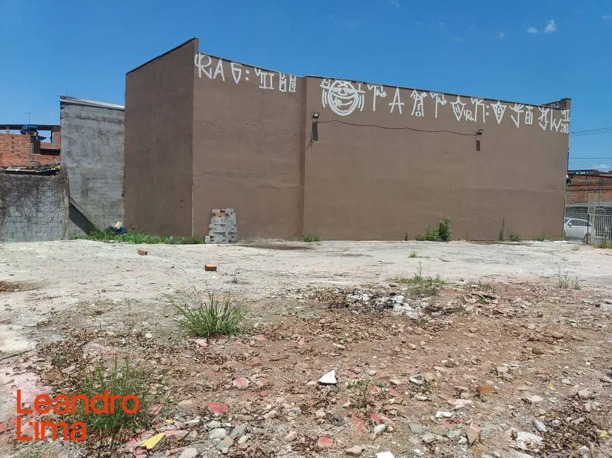 Foto 3 de Terreno / Lote à venda, 735m2 em Jardim Santa Vicência, Guarulhos - SP