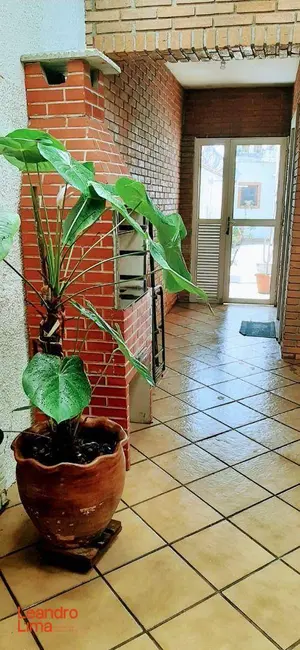 Foto 6 de Casa com 3 quartos à venda, 132m2 em Parque Continental II, Guarulhos - SP