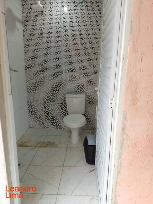 Chácara com 1 quarto à venda, 3500m2 em Jardim São João, Guarulhos - SP - imagem 8 Foto 8 de Chácara com 1 quarto à venda, 3500m2 em Jardim São João, Guarulhos - SP