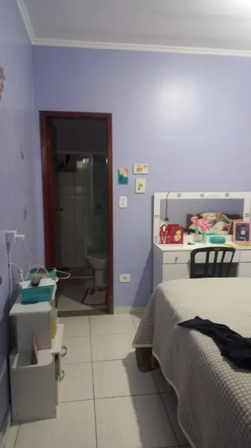 Foto 6 de Casa com 2 quartos à venda, 125m2 em Jardim América, Guarulhos - SP