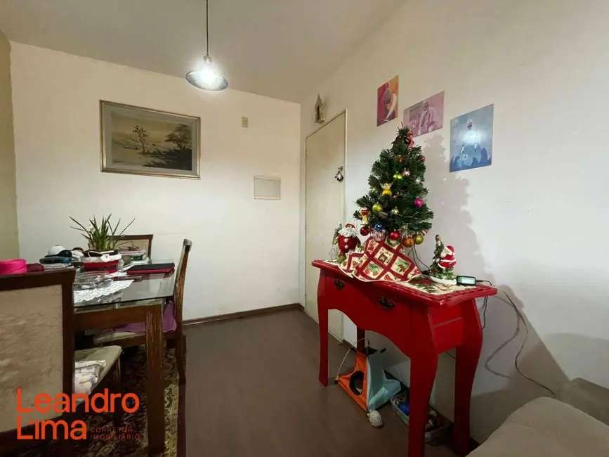 Foto 4 de Apartamento com 2 quartos à venda, 52m2 em Jardim São Judas Tadeu, Guarulhos - SP