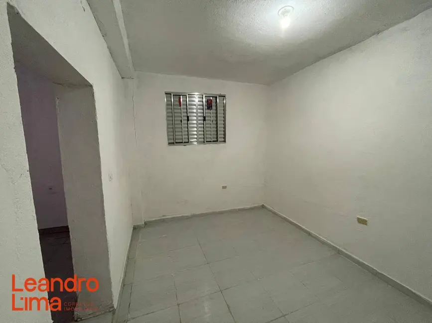 Foto 4 de Casa com 1 quarto para alugar, 50m2 em Jardim Munhoz, Guarulhos - SP