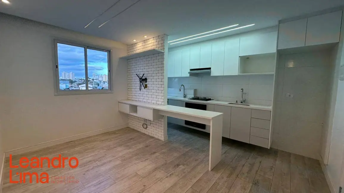 Foto 2 de Apartamento com 2 quartos para alugar, 38m2 em Vila Galvão, Guarulhos - SP