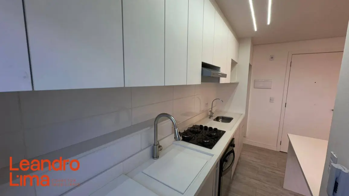 Foto 5 de Apartamento com 2 quartos para alugar, 38m2 em Vila Galvão, Guarulhos - SP