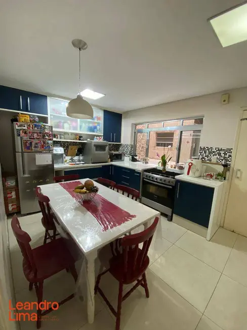 Foto 6 de Casa com 3 quartos à venda, 66m2 em Vila Zamataro, Guarulhos - SP
