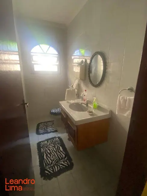 Foto 6 de Casa com 3 quartos à venda, 200m2 em Jardim Santa Mena, Guarulhos - SP