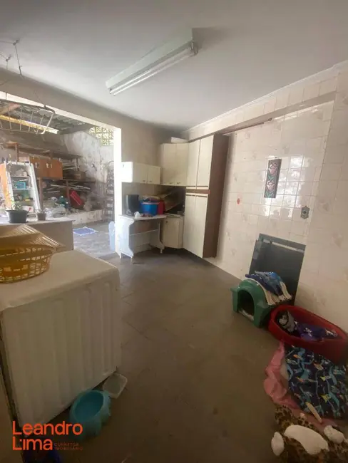 Foto 9 de Casa com 3 quartos à venda, 200m2 em Jardim Santa Mena, Guarulhos - SP