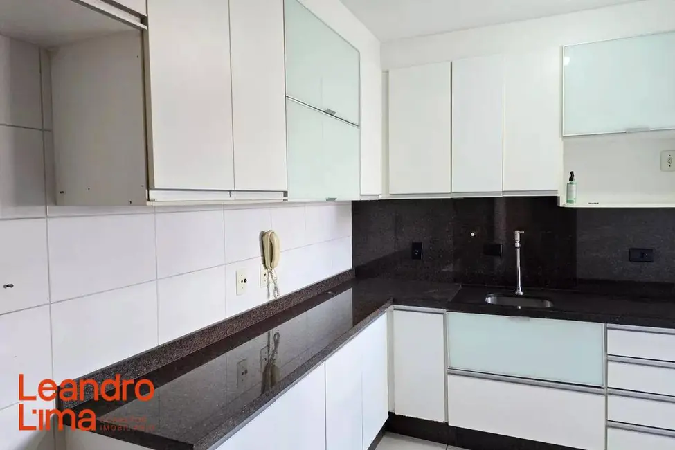 Foto 8 de Apartamento com 3 quartos à venda, 76m2 em Jardim Nova Taboão, Guarulhos - SP