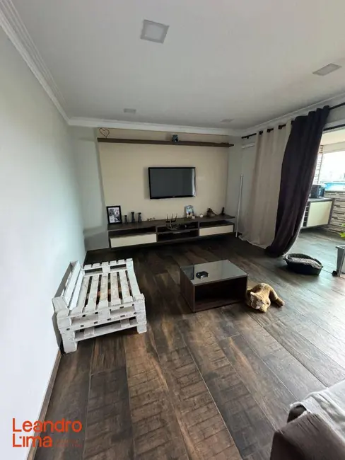Casa com 3 quartos à venda, 150m2 em Cocaia, Guarulhos - SP - imagem 9 Foto 9 de Casa com 3 quartos à venda, 150m2 em Cocaia, Guarulhos - SP