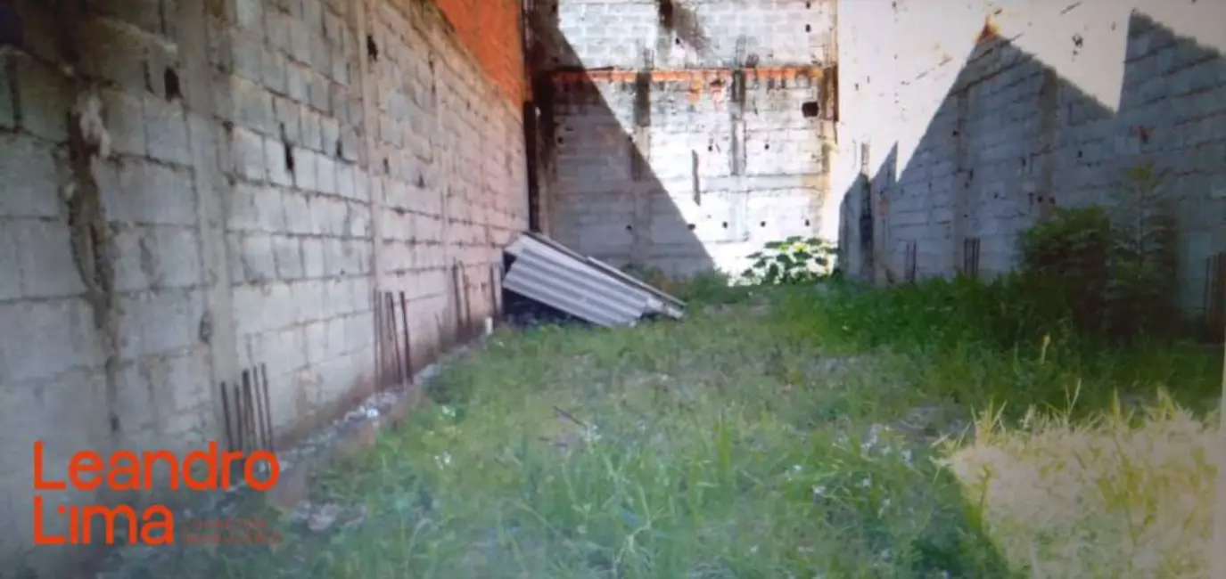 Foto 1 de Terreno / Lote à venda, 126m2 em Parque Flamengo, Guarulhos - SP