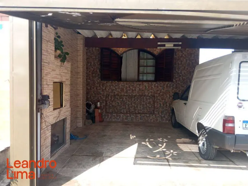 Casa com 2 quartos à venda, 126m2 em Jardim Monte Carmelo, Guarulhos - SP - imagem 1 Foto 1 de Casa com 2 quartos à venda, 126m2 em Jardim Monte Carmelo, Guarulhos - SP