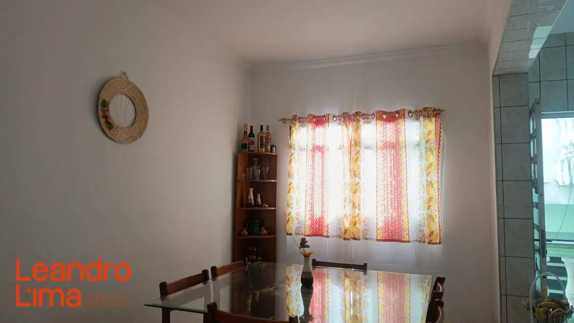 Foto 5 de Casa com 4 quartos à venda, 154m2 em Jardim Rosa de Franca, Guarulhos - SP