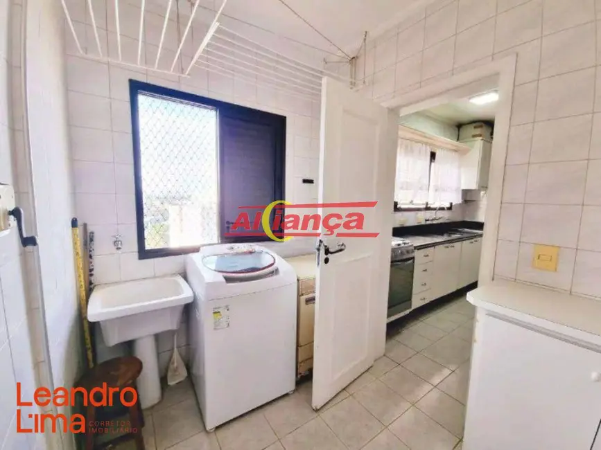 Foto 3 de Apartamento com 3 quartos para alugar, 134m2 em Vila Galvão, Guarulhos - SP