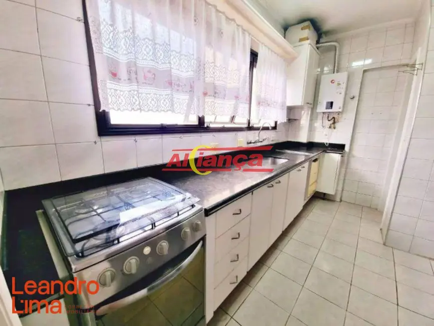 Foto 5 de Apartamento com 3 quartos para alugar, 134m2 em Vila Galvão, Guarulhos - SP