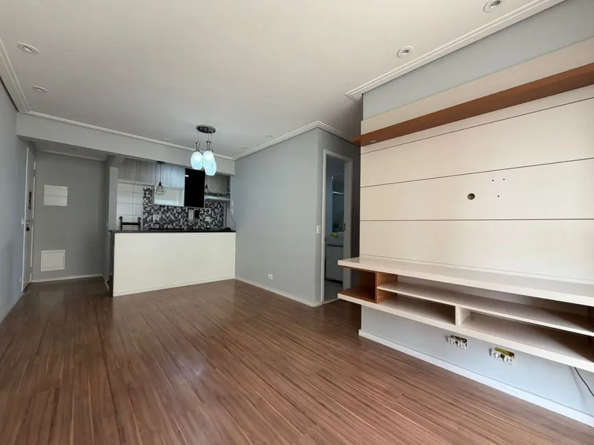 Apartamento com 3 quartos para alugar, 63m2 em Ponte Grande, Guarulhos - SP - imagem 3 Foto 3 de Apartamento com 3 quartos para alugar, 63m2 em Ponte Grande, Guarulhos - SP