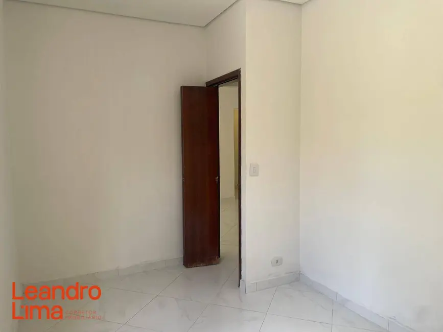Foto 8 de Casa com 3 quartos à venda, 127m2 em Vila Augusta, Guarulhos - SP