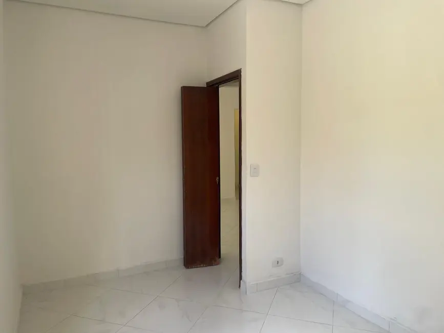 Casa com 3 quartos à venda, 127m2 em Vila Augusta, Guarulhos - SP - imagem 8 Foto 8 de Casa com 3 quartos à venda, 127m2 em Vila Augusta, Guarulhos - SP