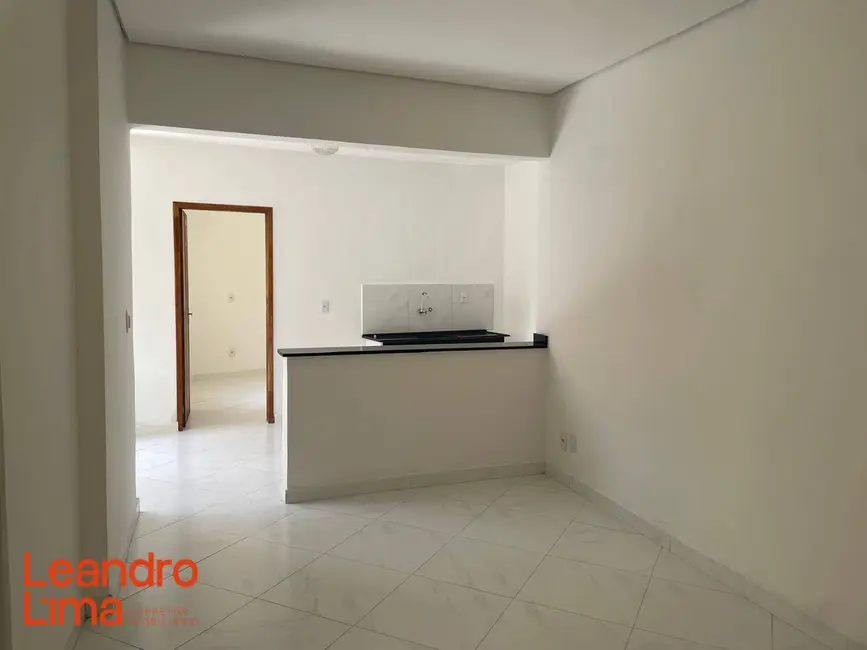 Foto 4 de Casa com 3 quartos à venda, 127m2 em Vila Augusta, Guarulhos - SP