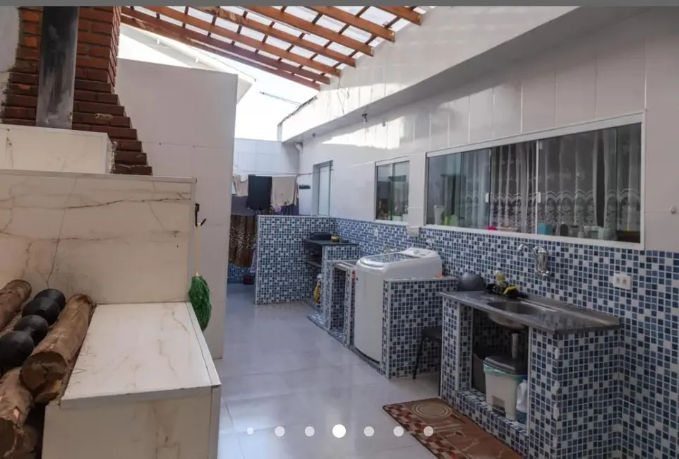 Foto 6 de Casa com 2 quartos para alugar, 150m2 em Vila Iris, Guarulhos - SP