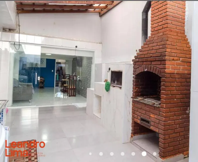 Foto 8 de Casa com 2 quartos para alugar, 150m2 em Vila Iris, Guarulhos - SP
