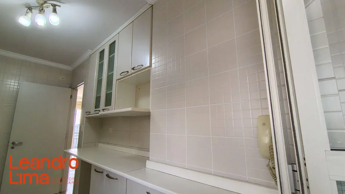 Apartamento com 3 quartos para alugar, 95m2 em Vila Augusta, Guarulhos - SP - imagem 5 Foto 5 de Apartamento com 3 quartos para alugar, 95m2 em Vila Augusta, Guarulhos - SP